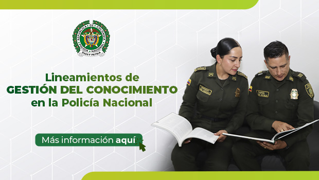 En la imagen se encuentra dos policías leyendo y hay un título de los lineamientos de gestión del conocimiento