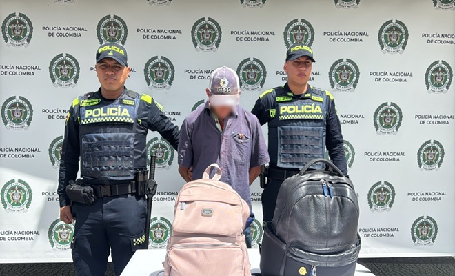 un capturado, dos uniformados y dos bolsos recuperados 