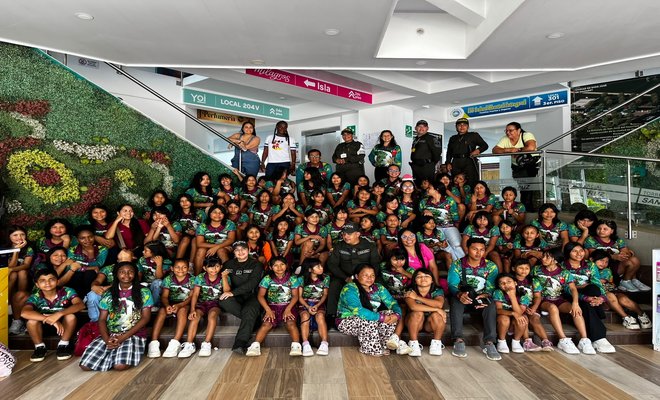Jornada de integración reunió a niñas indígenas y Policía Nacional en el Guaviare