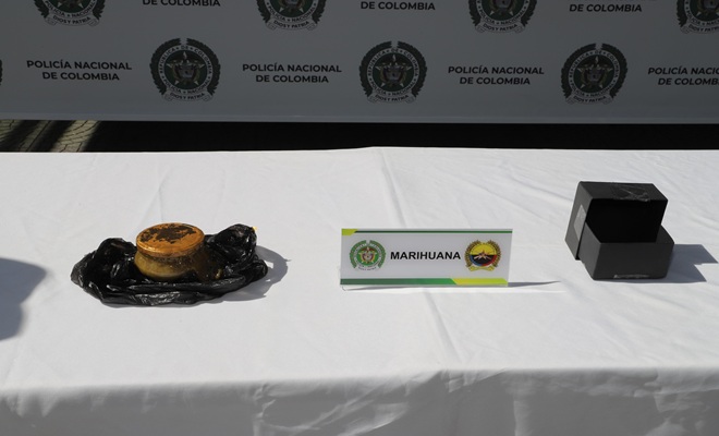 la encomienda estaba oculta en encomiendas que provenian de otro pais  marihuana envuelta de cinta vinipel