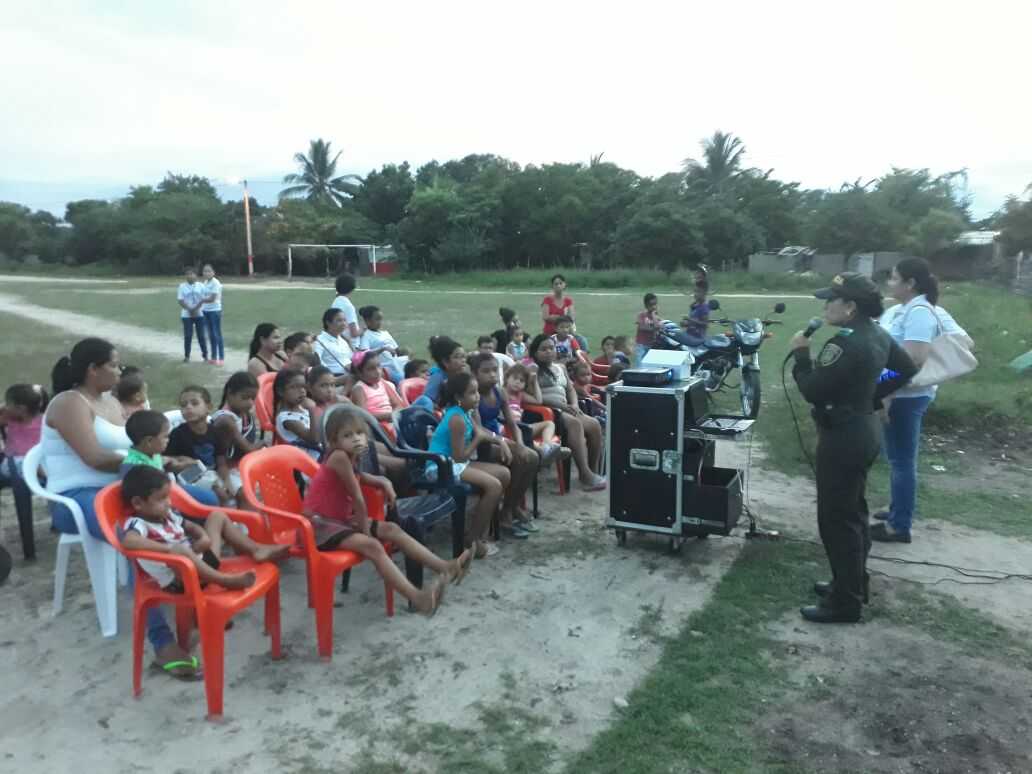 Seguimos socializando la ley 1801 para una sana convivencia