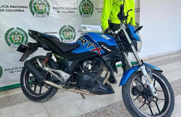 Policía logra recuperar una motocicleta en la comuna 6 de Neiva
