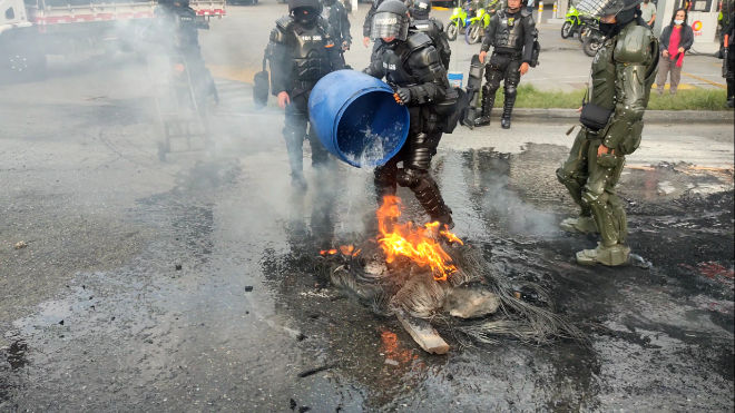 Deberán responder por el delito de Perturbación en servicio de transporte público, colectivo u oficial Capturamos 24 personas y aprehendimos un adolescente presuntos responsables de hechos vandálicos en Manizales