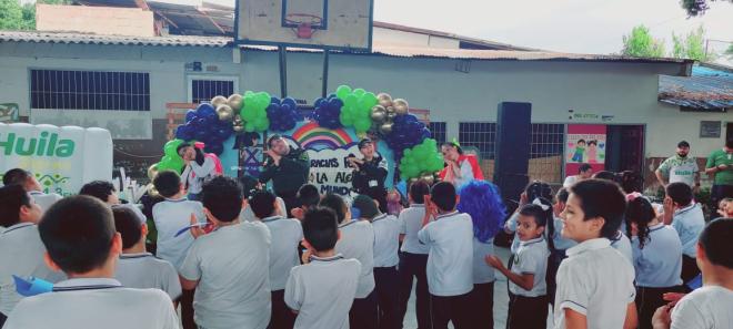 Policía celebra el día del niño en el corregimiento el Caguán