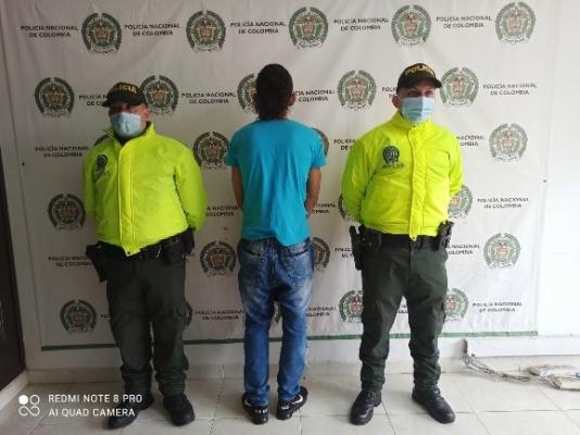 Capturado por actos sexuales 