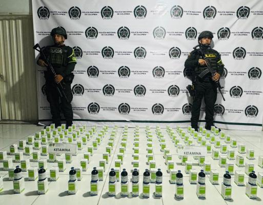 Uniformados de la Policía incautó107 frascos de ketamina y otros insumos utilizados para el procesamiento de narcóticos