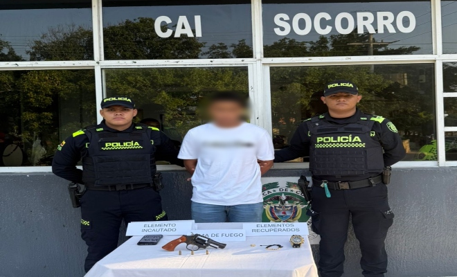 Dos polic&iacute;as, un capturado y elementos incautados