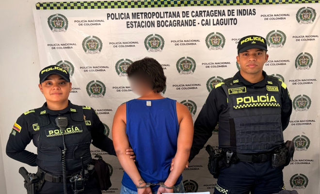 Dos polic&iacute;as y un capturado por el delito de hurto