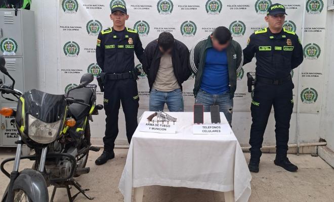 capturados dos personas en Aguachica e incauta un rev&oacute;lver calibre 38 