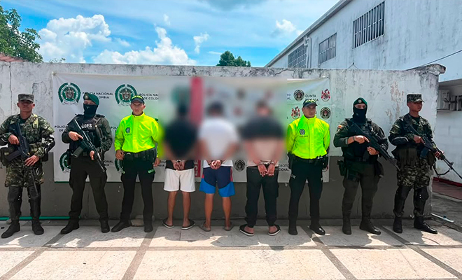 Captura de tres presuntos integrantes del componente criminal focalizado del Grupo Armado Organizado (GAO) Ejército Gaitanista de Colombia (EGC), quienes delinquirían en zona rural del municipio de Rionegro.
