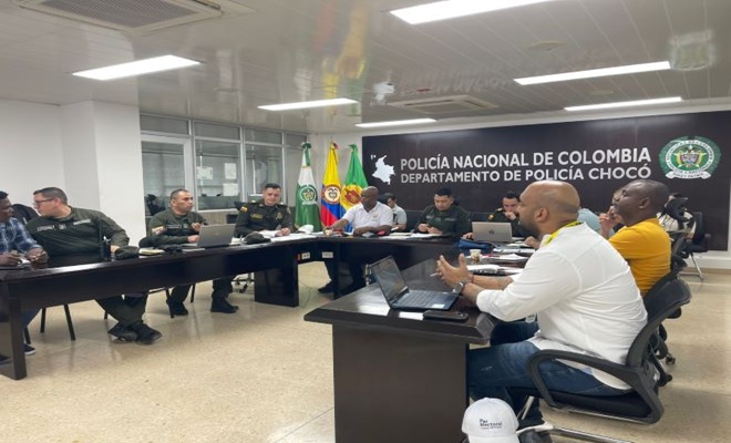 la Policía Nacional participa activamente en la instalación del Consejo de Seguridad municipal