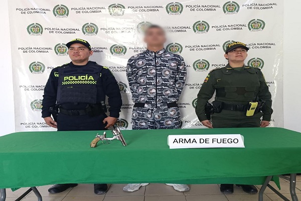 Policía Nacional captura a "TazMania" con un arma de fuego ilegal