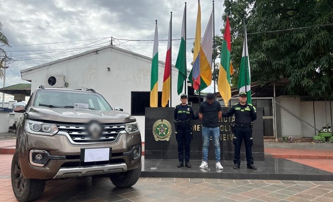 Veh&iacute;culo recuperado y persona capturada por la Polic&iacute;a Nacional