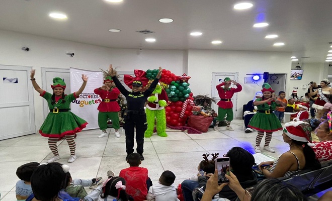 Policía Nacional acompaña jornada de Navidad Oncológica