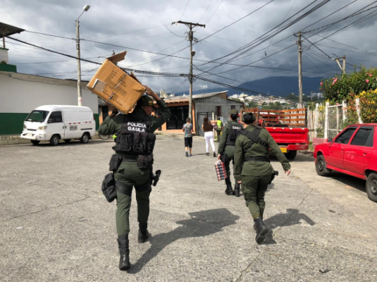 legaron al barrio bajo andes El Gaula de la Policía en Manizales realiza actividades