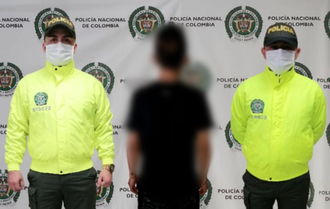 Fue dejado a disposición del juzgado segundo penal del circuito para adolescentes de Manizales Aprehendimos un adolescente por violencia intrafamiliar agravado