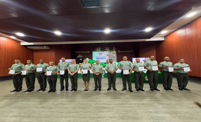 La Polic&iacute;a Nacional reconoce el valor, la integridad y el compromiso de cada uno de sus uniformados