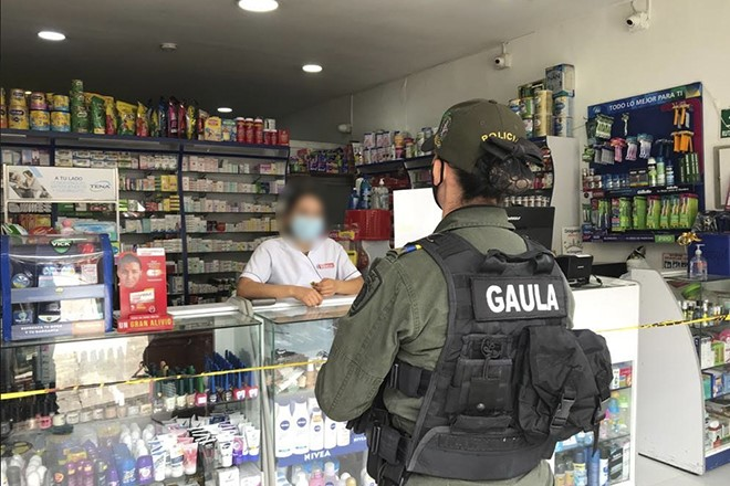mediante volantes dieron a conocer el “yo no pago yo denuncio” El Gaula en Manizales realiza campañas para prevenir la extorsión