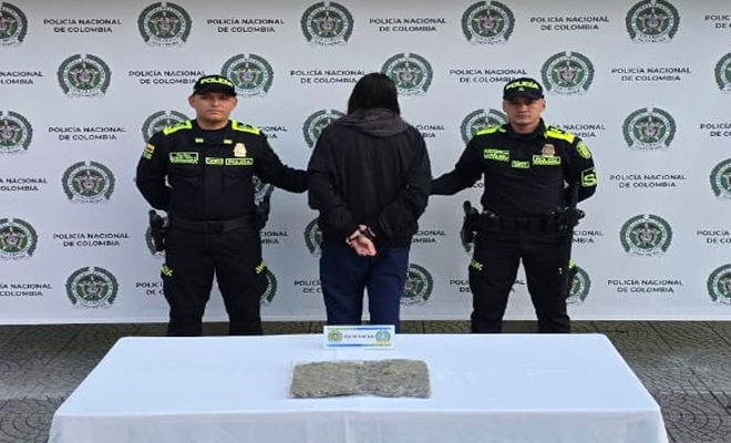 policía detiene aun hombre por porte de trafico de estupefacientes 