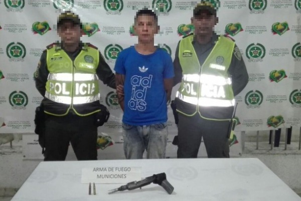 Capturado-hombre-que-portaba-arma-de-fuego-artesanal-calibre-5.56