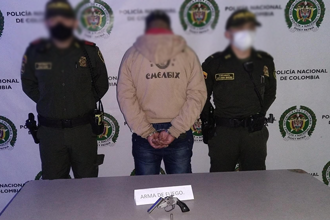 Logramos este importante resultado en labores de patrullaje Capturamos a un sujeto por porte ilegal de armas de fuego