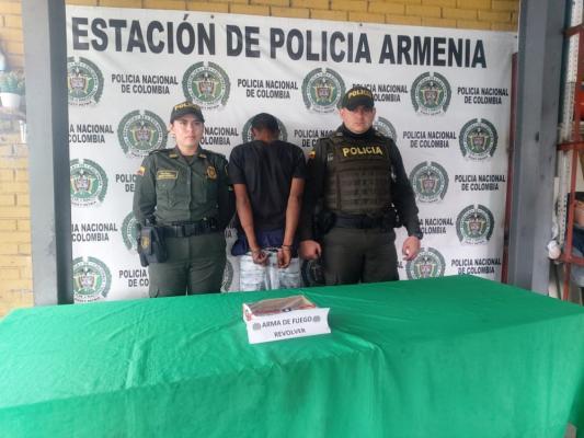 Capturado un hombre con arma de fuego
