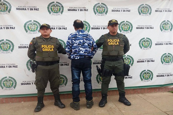 Capturado en flagrancia a un sujeto por el delito de extorsión
