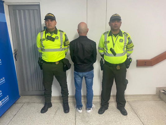 Capturado por tener licencia de conducción suspendida  Capturado por tener licencia de conducción suspendida