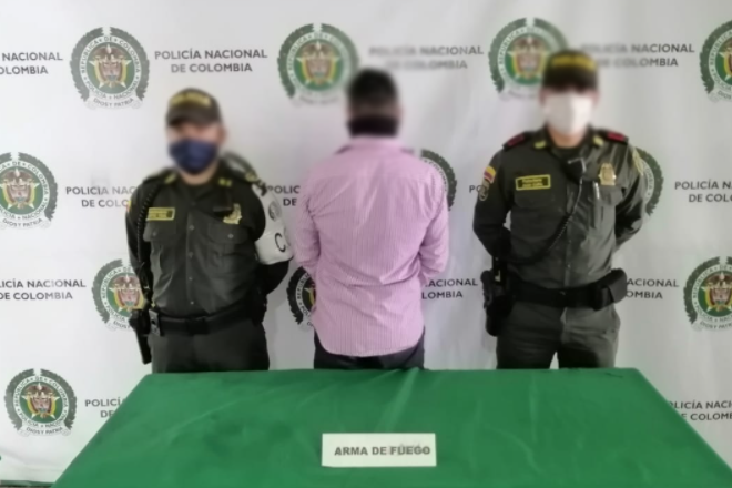 Capturamos un hombre de 27 años por porte ilegal de armas de fuego  63 personas han sido capturadas en lo corrido del año  en Manizales por porte ilegal