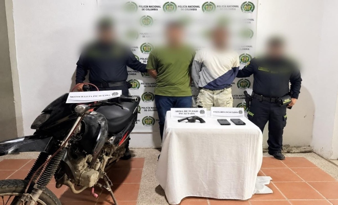 capturados, uniformados y elementos incautados