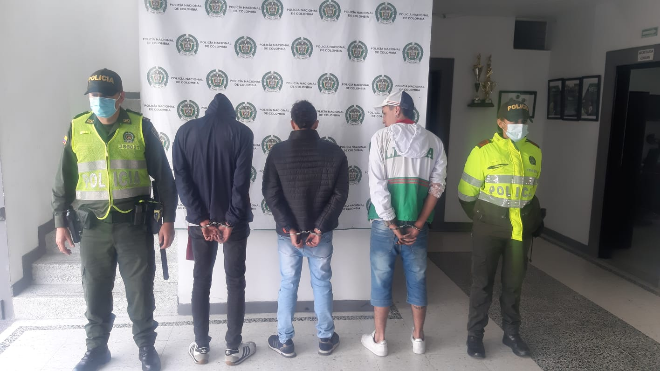 1.104 personas han sido capturadas en flagrancia y por orden judicial en lo corrido del año, de estas 37 han sido por homicidio  Capturados tres hombres por el delito de homicidio en Villamaría