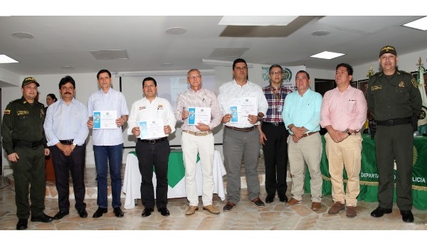 comandante_de_region_2_gobernador_del_huila_alcaldes_director_regional_de_fiscalias_comandante_huila