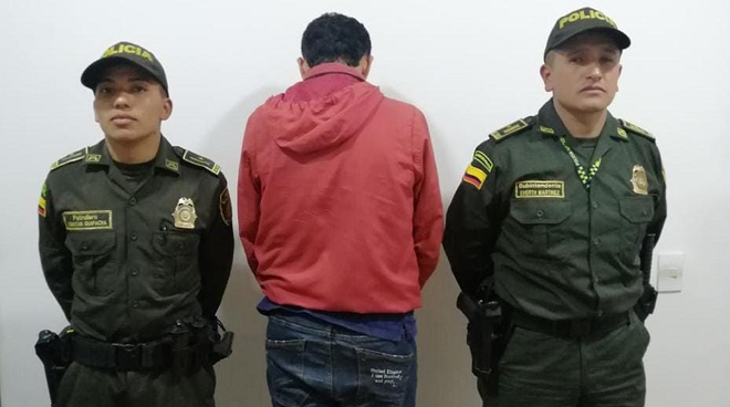 Pretendía evadir a las autoridades Pretendía evadir a las autoridades