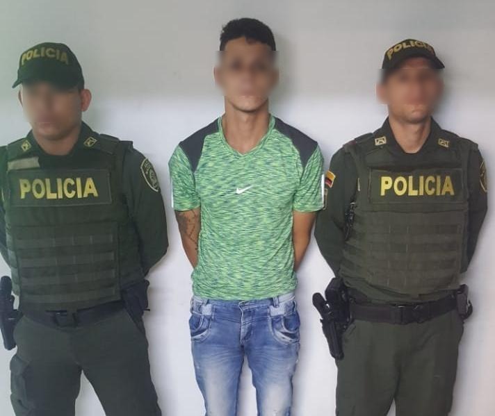 Durante-un-procedimiento-fue-capturado-un-hombre-e-incautada-un-arma-de-fuego-en-un-segundo-caso-operativo-fue-recuperada-una-motocicleta 