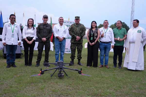La policía nacional en Caquetá logra la articulación institucional con la gobernación del Caquetá para la adquisición de este importante dron para la seguridad