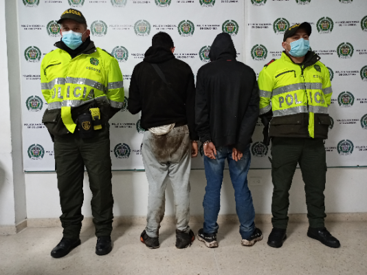 Beberán responder por el delito de hurto calificado Beberán responder por el delito de hurto calificado y agravado