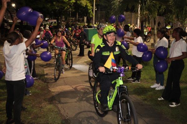 Cali conmemora el Día Internacional de la Mujer con ciclo paseo y estrategias de seguridad