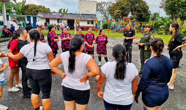 Grupo Mujer, Familia y Género 
