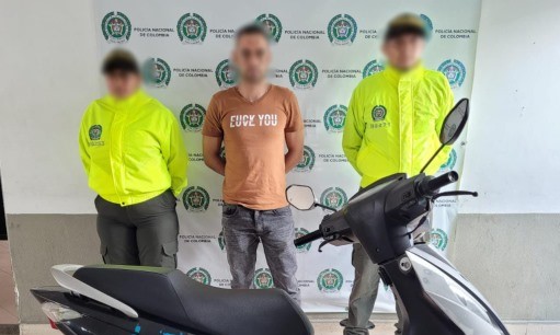 Recuperación de una motocicleta en el municipio de la Virginia