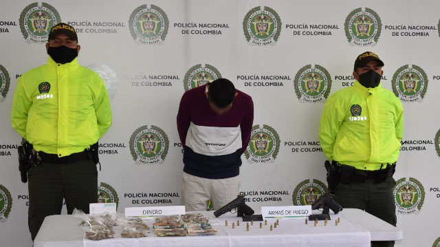 En-la-actividad-operacional-incautamos-armas-de-fuego-munición-y-dinero-en-efectivo