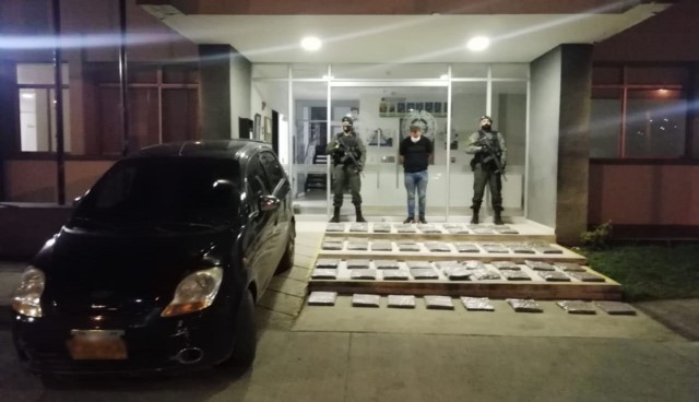 La-actividad-operativa-se-realizó-en-la-comuna-villa-santana-de-la-capital-risaraldense 