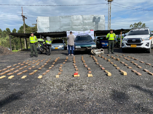 100 kilos de marihuana fueron incautados por la Seccional de Tránsito y Transporte  Incautación de 100 Kilos de marihuana