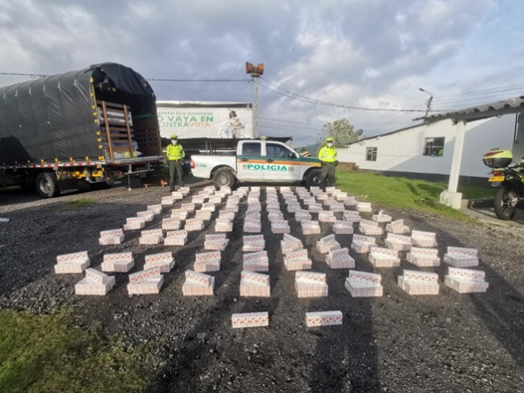Aprehendimos 4.998 cajetillas de cigarrillos en Manizales La mercancía tiene un avaluó de $12'500.000