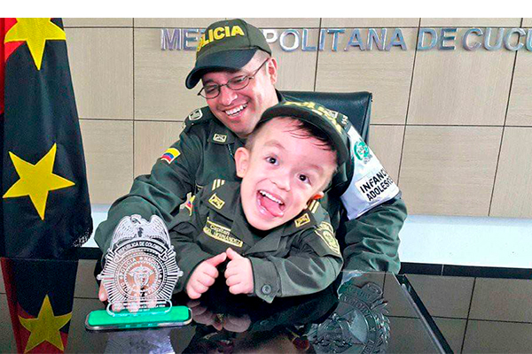 Intendente Ferrer  trabajando por niños de Cúcuta 