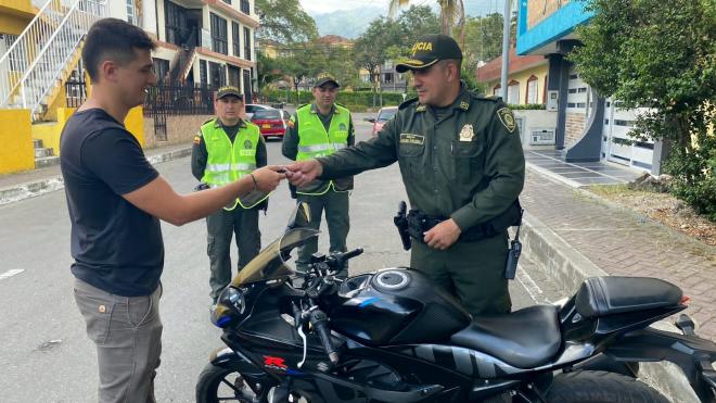 En menos de una hora recuperamos una motocicleta hurtada