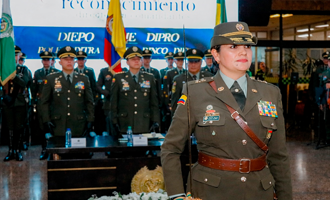 Brigadier general Susana Blanco Romero en ceremonia transmisión de mando