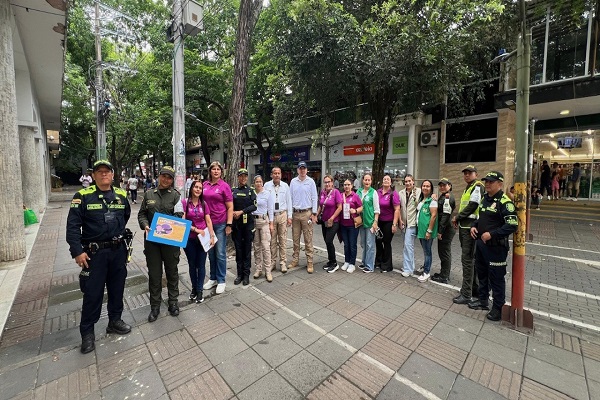 Seis Policías y funcionarios de las entidades político administrativa