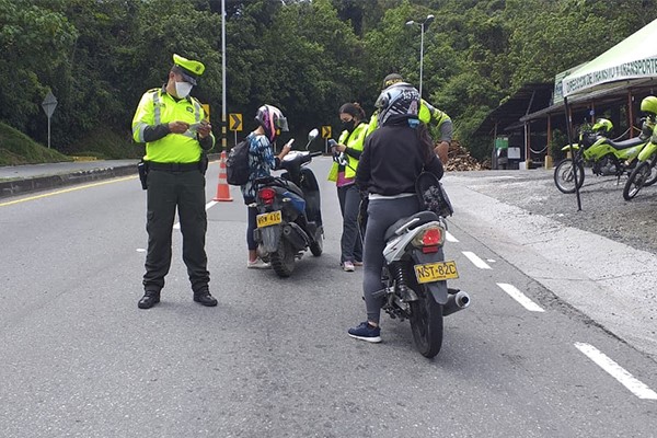Más de 500 Policías garantizaran la seguridad en el área urbana y rural Policía en Manizales implementará medidas especiales para plan éxodo y retorno de puente festivo “batalla de Boyacá”