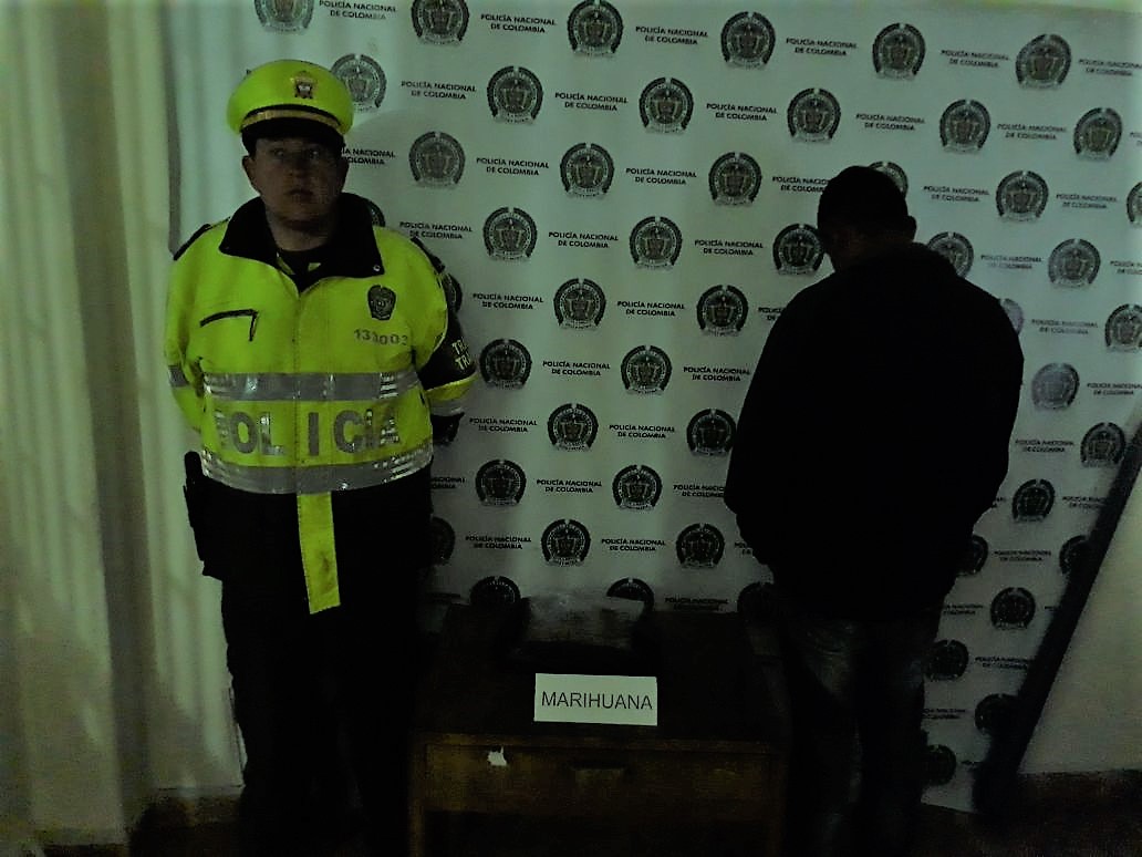  policia-captura-estupefacientes