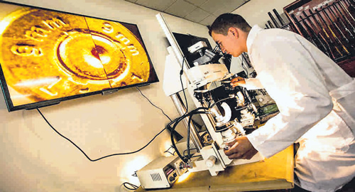 policia-colombia-historia-criminalistica